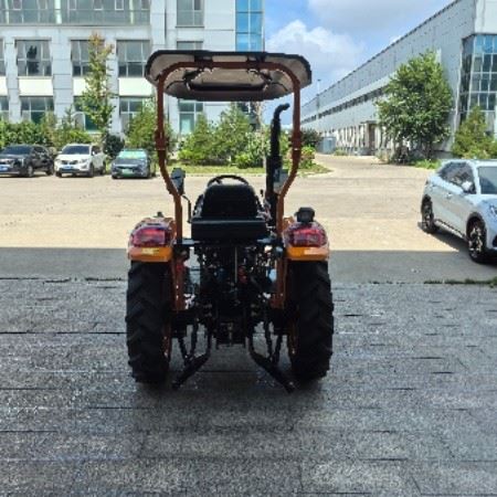 30HP Tractor With Euro V Engine factory